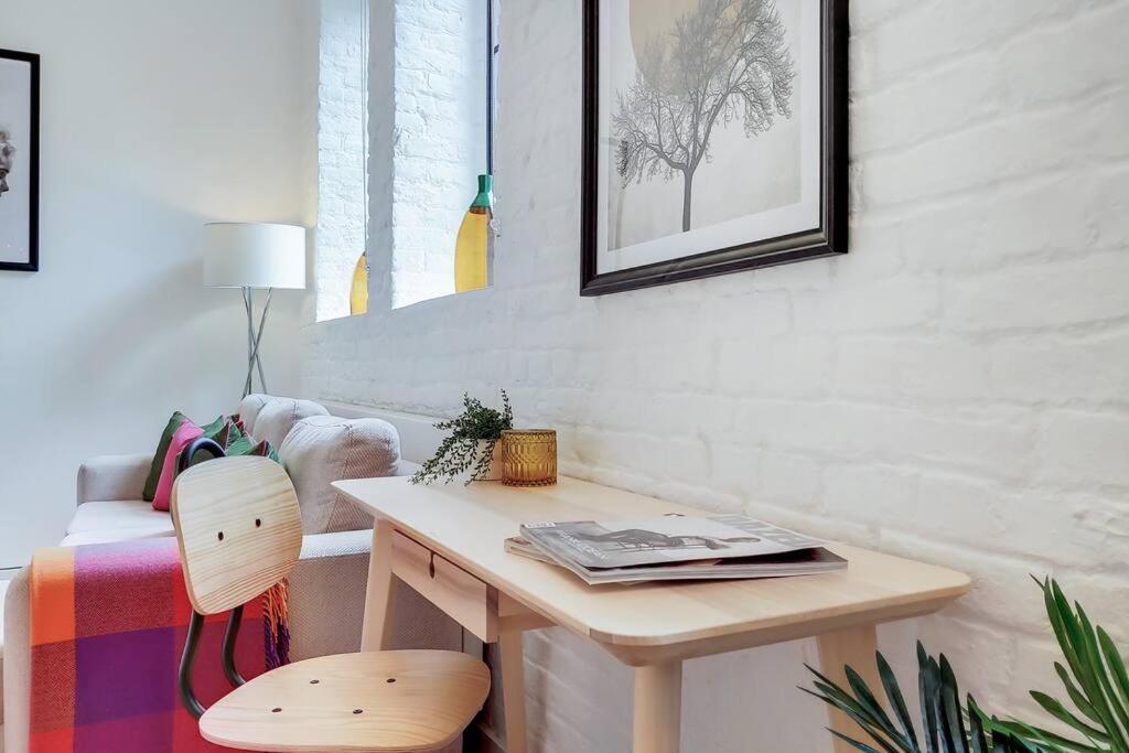 Vy6 - Stylish Loft-style 1-bed Near Borough Market Appartamento *